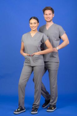 Unisex Kalıp Gri Likralı Hemşire / Doktor Forması Scrubs (takım)