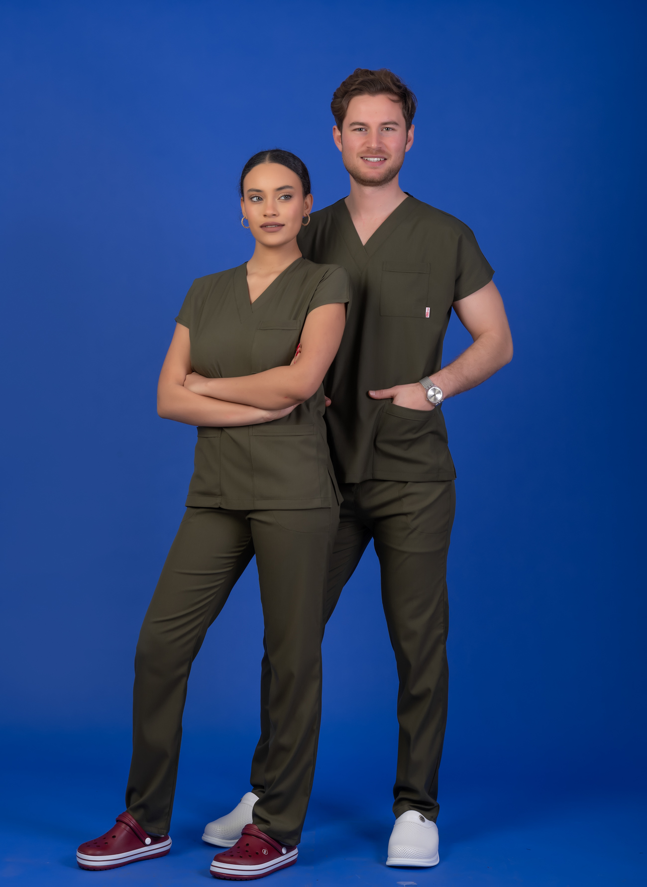 Tek Üst Unisex Kalıp Haki Yeşil Likralı Hemşire / Doktor Forması Scrubs - Görsel 3